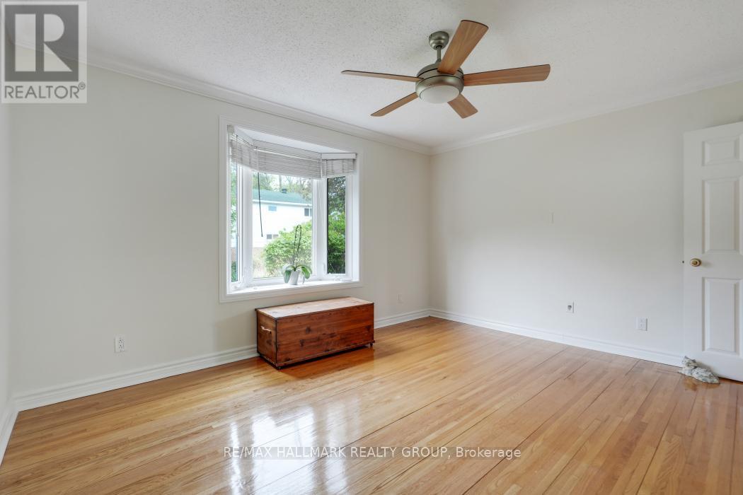 39 Parkwood Crescent, Ottawa, Ontario K1B 3J5 - Photo 21 - X13183728