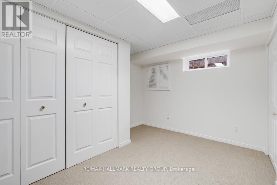 39 Parkwood Crescent, Ottawa, Ontario K1B 3J5 - Photo 31 - X13183728