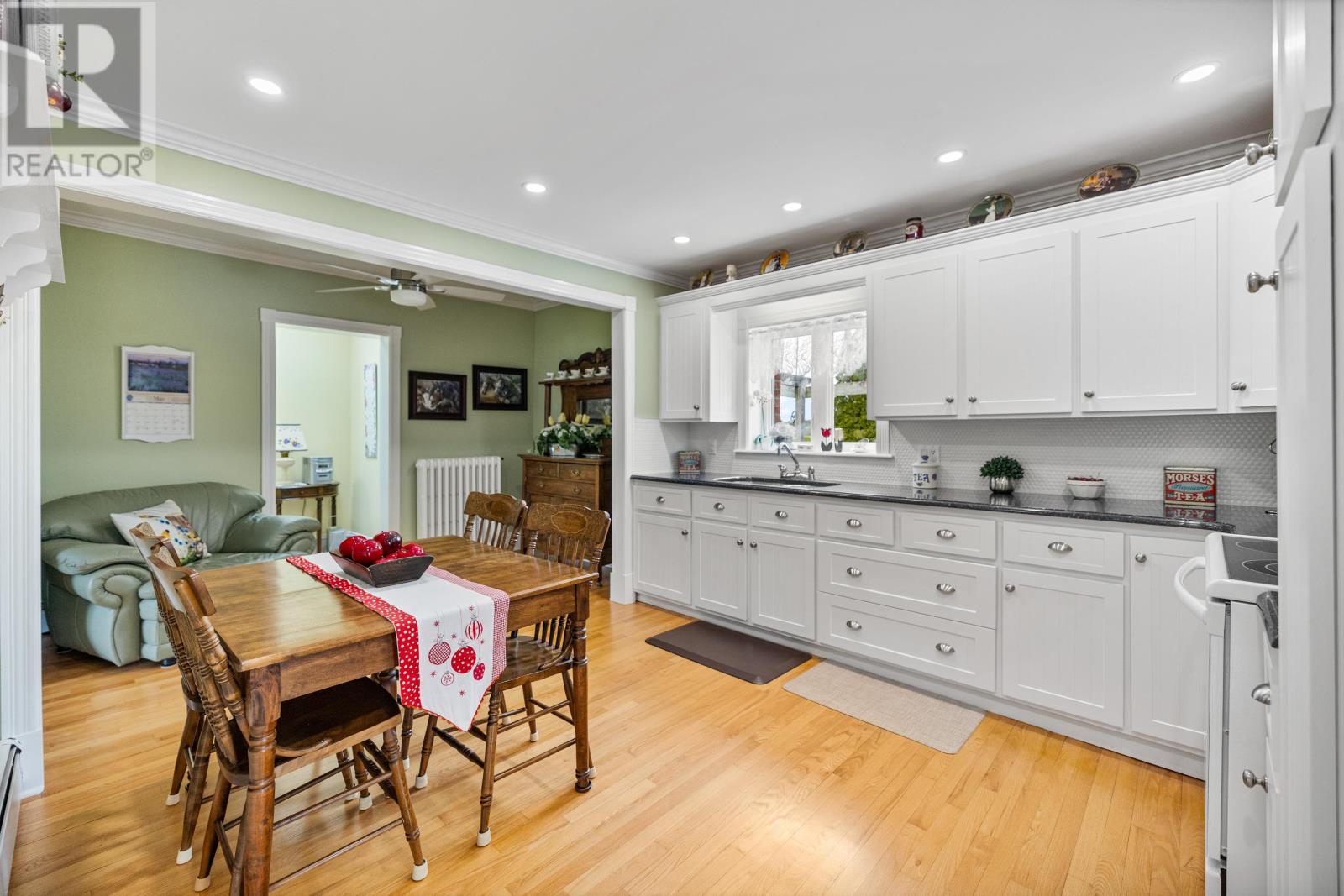 37 Hilltop Road, Breadalbane, Prince Edward Island  C0A 1E0 - Photo 12 - 202612289
