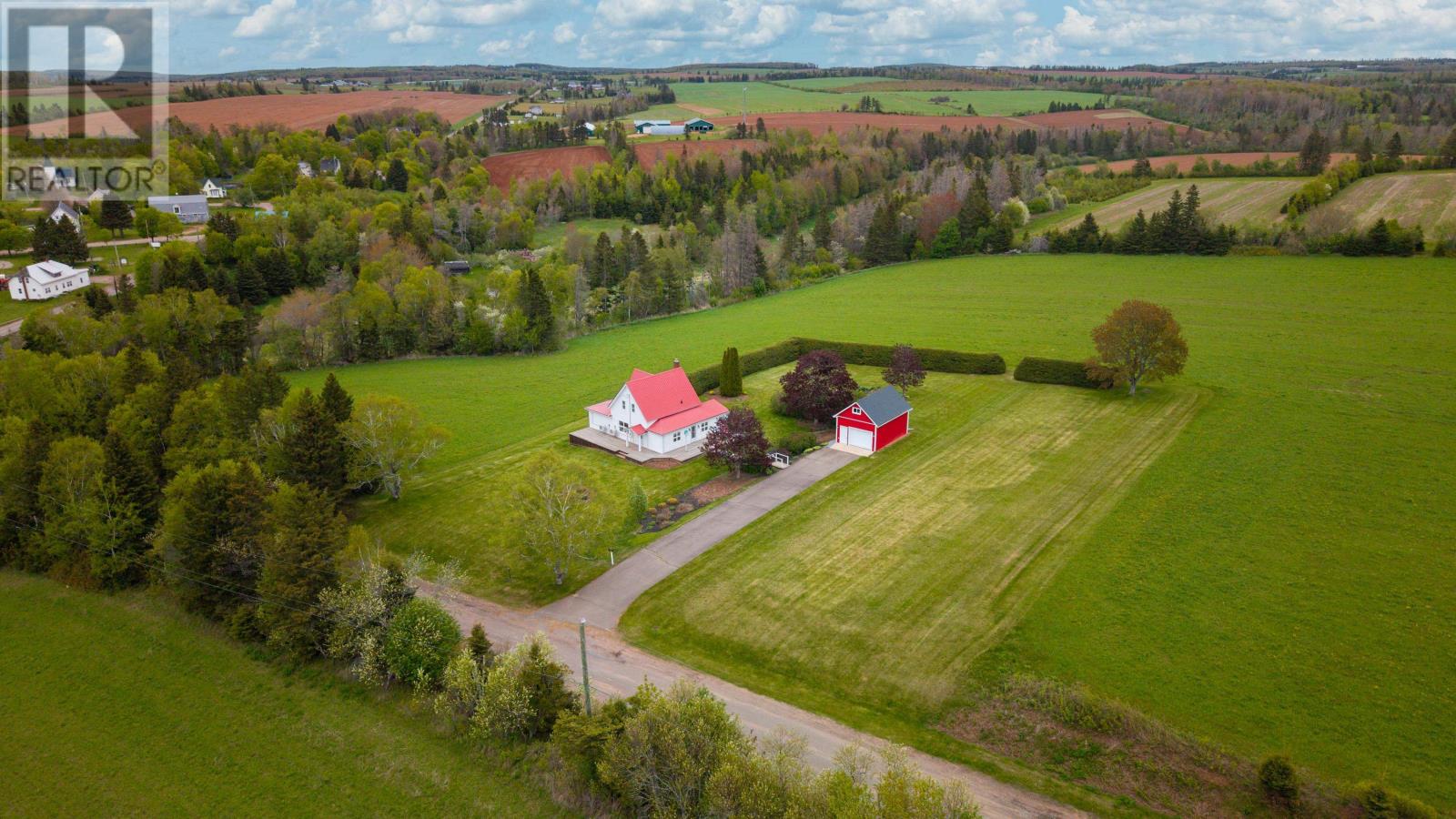 37 Hilltop Road, Breadalbane, Prince Edward Island  C0A 1E0 - Photo 3 - 202612289