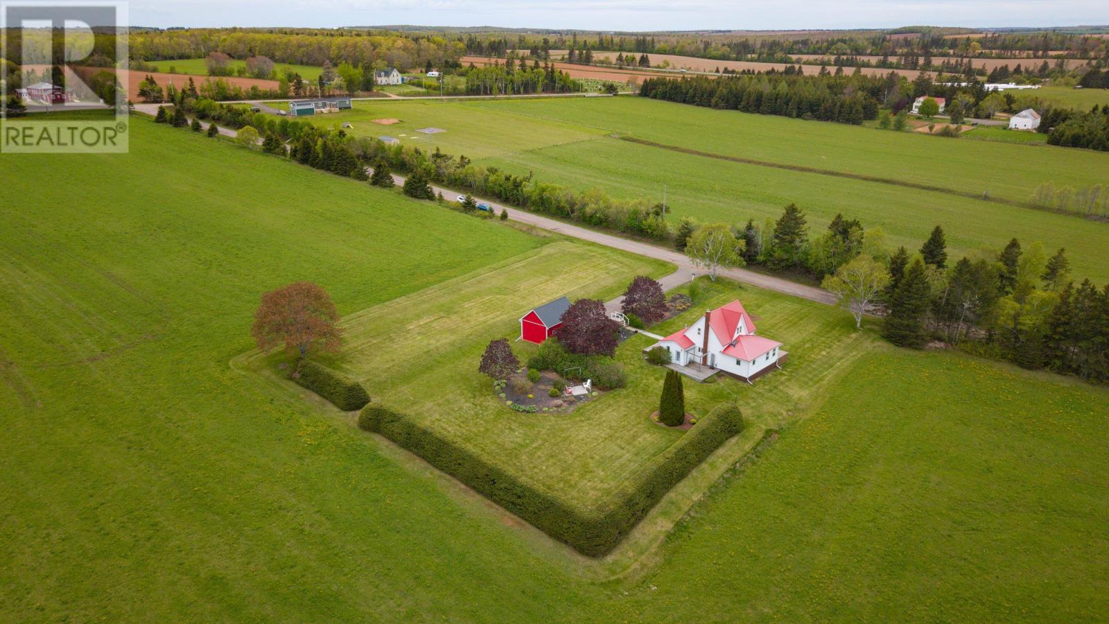 37 Hilltop Road, Breadalbane, Prince Edward Island  C0A 1E0 - Photo 4 - 202612289