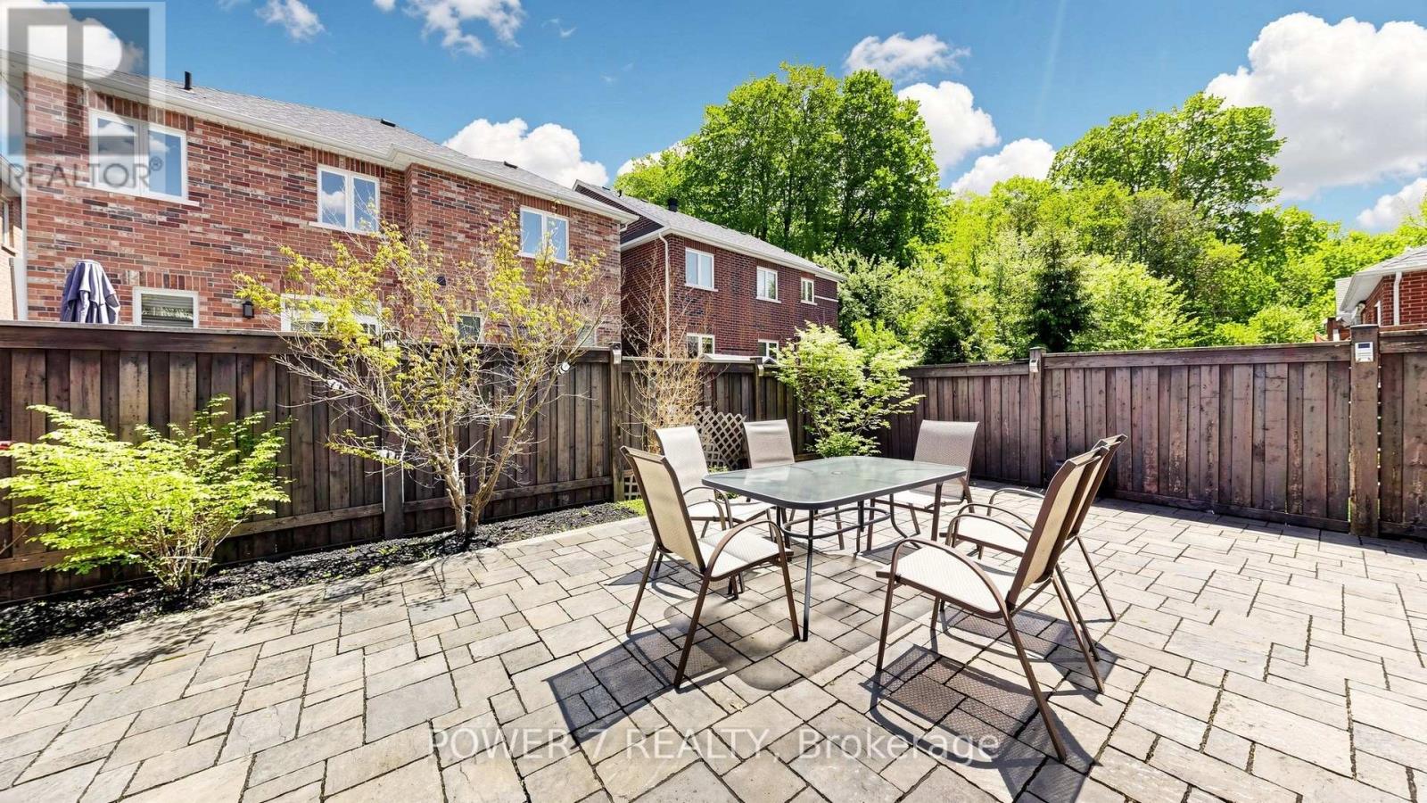 15 Eva Grove Court, Whitchurch-Stouffville, Ontario  L4A 0S4 - Photo 47 - N13183538