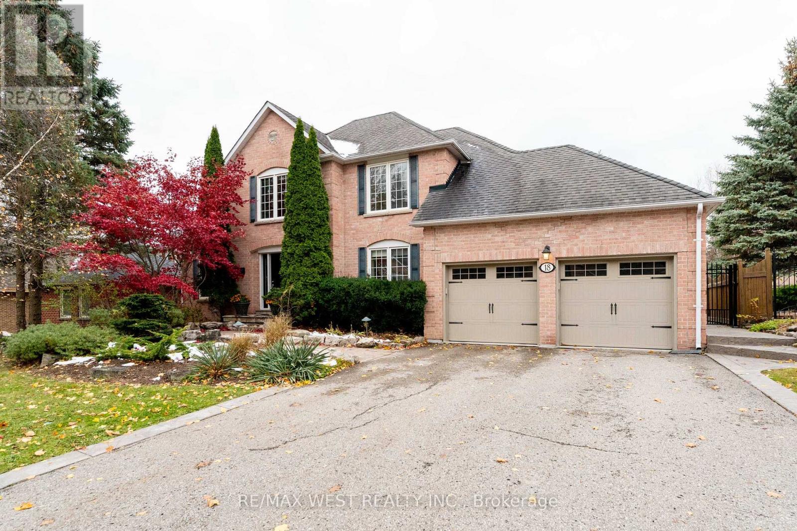 18 HARROWSMITH PLACE, Richmond Hill, Ontario