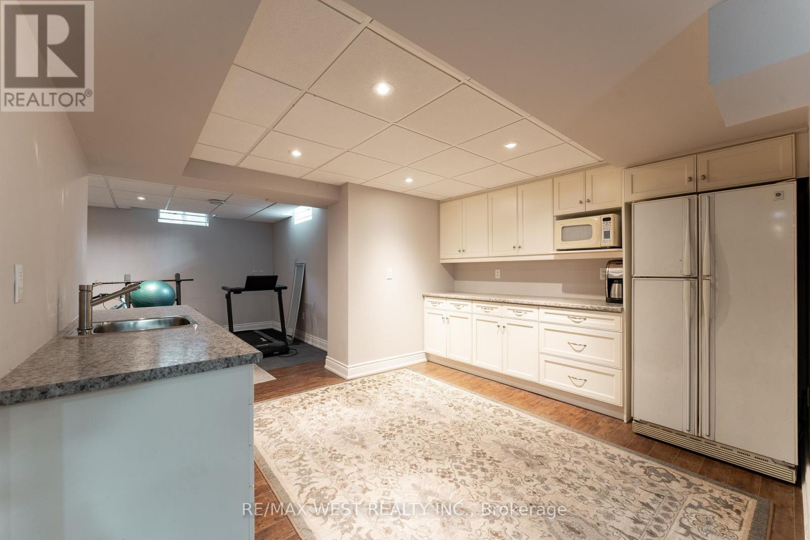 18 Harrowsmith Place, Richmond Hill, Ontario  L4E 2J9 - Photo 35 - N13183942