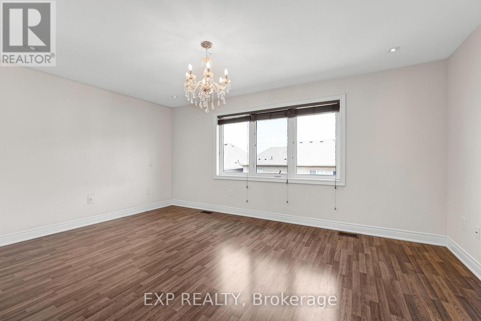 26 Mondial Crescent, East Gwillimbury (Queensville), Ontario  L0G 1R0 - Photo 20 - N13184114