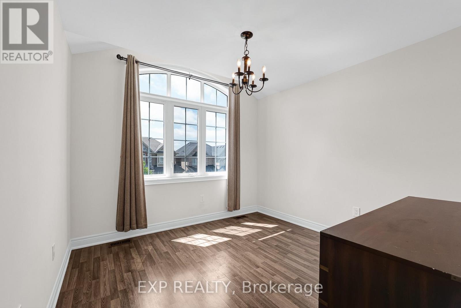 26 Mondial Crescent, East Gwillimbury (Queensville), Ontario  L0G 1R0 - Photo 26 - N13184114