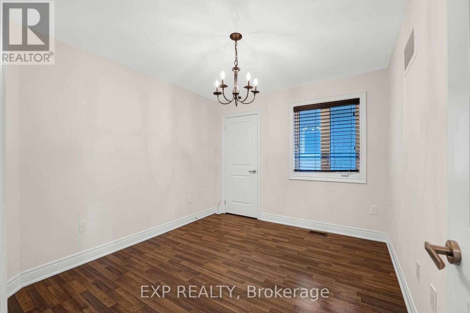 26 Mondial Crescent, East Gwillimbury (Queensville), Ontario  L0G 1R0 - Photo 32 - N13184114