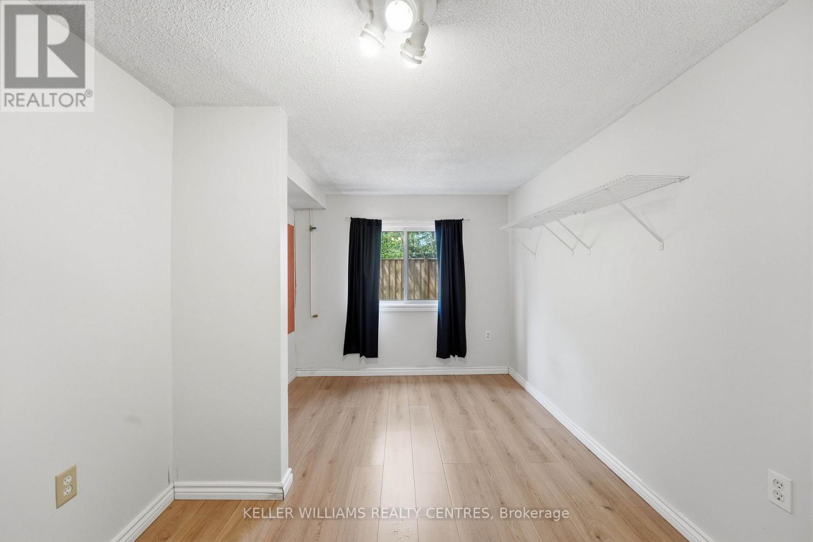 3 Evergreen Court, Barrie, Ontario  L4N 6W7 - Photo 23 - S13183698