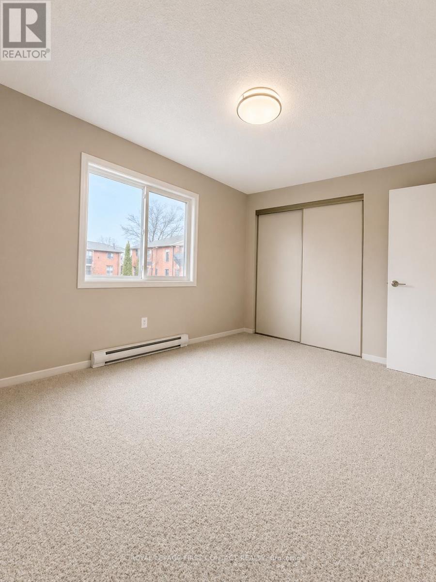 B7 - 179 Edgehill Drive, Barrie, Ontario  L4N 1L9 - Photo 10 - S13183862