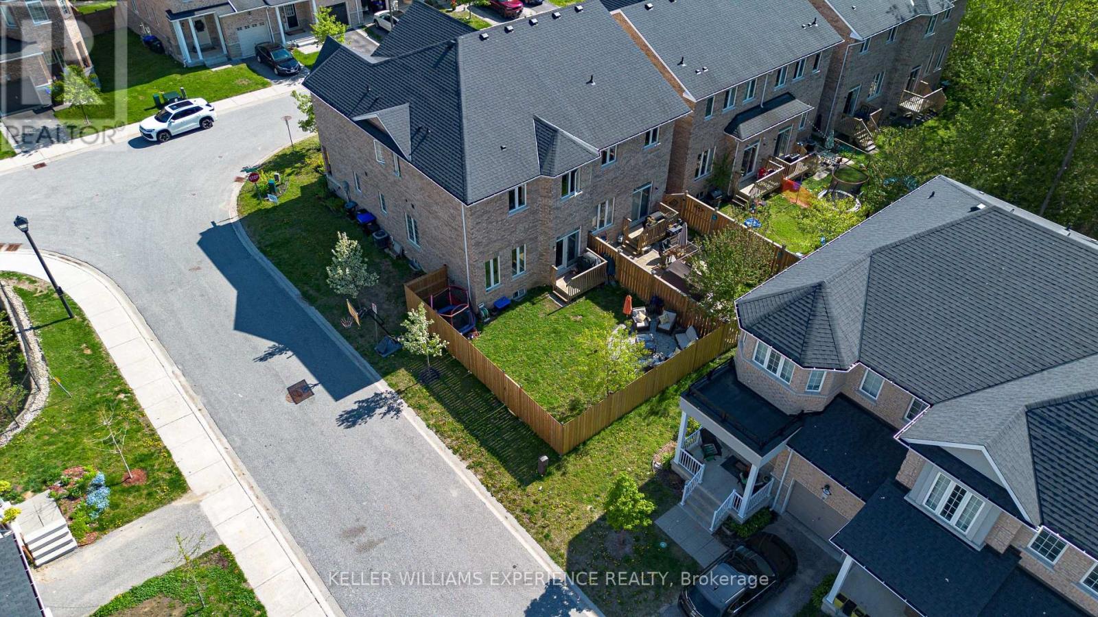 12 Blasi Court, Wasaga Beach, Ontario  L9Z 0H3 - Photo 33 - S13183900