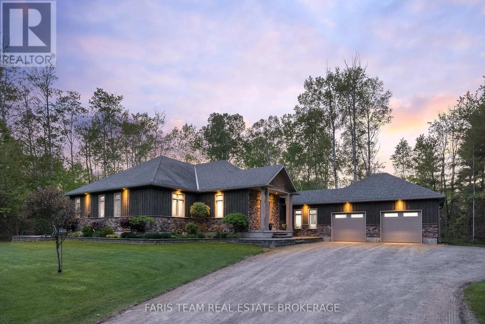 470 Baseline Road S, Tiny, Ontario  L4R 0E3 - Photo 1 - S13183926