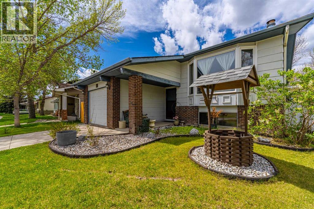 71 Sunmills Drive Se, Calgary, Alberta  T2X 2R4 - Photo 4 - A2299447
