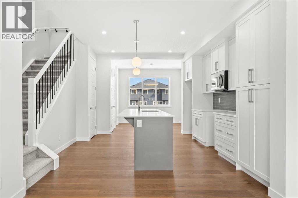 106 Sora Gardens SE, Calgary, Alberta  T3S 0V3 - Photo 3 - A2306492