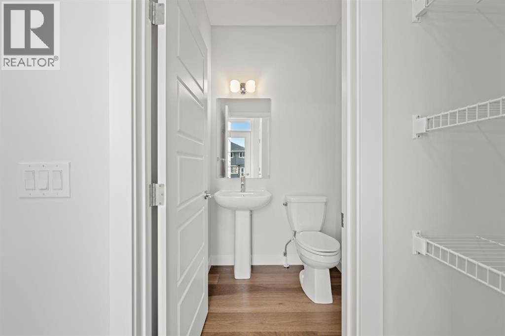 106 Sora Gardens SE, Calgary, Alberta  T3S 0V3 - Photo 6 - A2306492