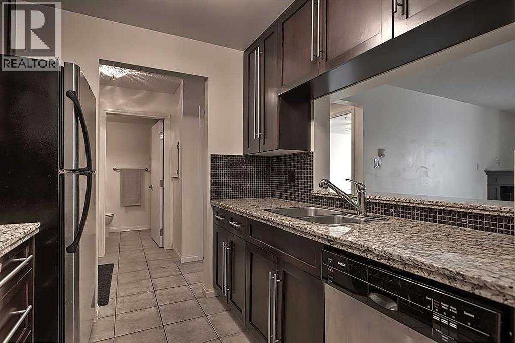 211, 790 Kingsmere Crescent SW, Calgary, Alberta  T2V 2G9 - Photo 5 - A2313169