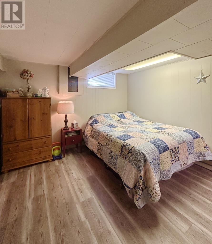 909 Phair Avenue, Fort Frances, Ontario  P9A 2M6 - Photo 23 - TB2601193