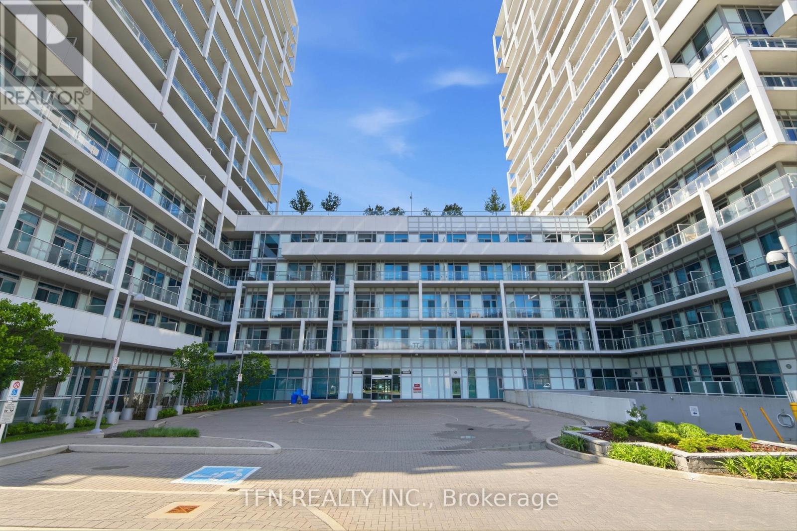 1501 - 65 Speers Road, Oakville, Ontario  L6K 0J1 - Photo 4 - W13183558
