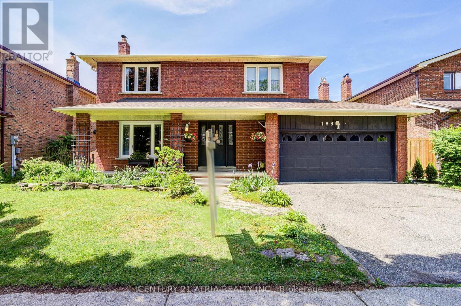 189 Louis Drive, Mississauga, Ontario  L5B 2V5 - Photo 1 - W13183642