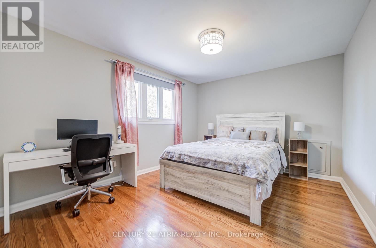 189 Louis Drive, Mississauga, Ontario  L5B 2V5 - Photo 30 - W13183642