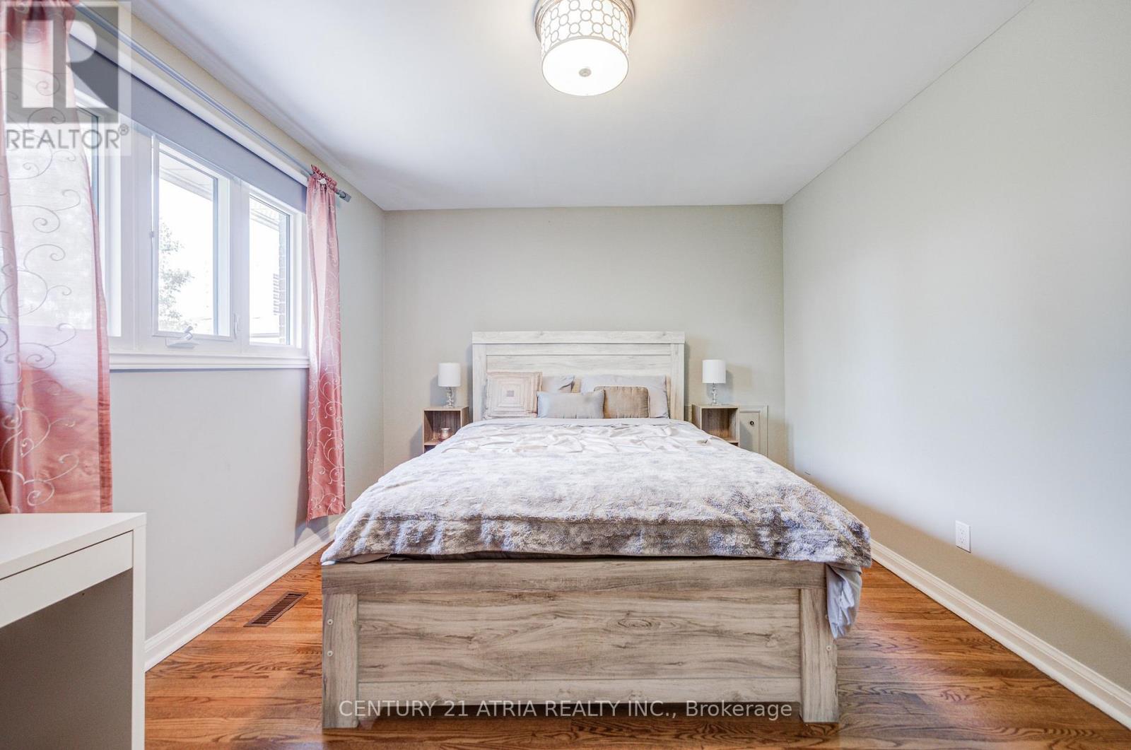 189 Louis Drive, Mississauga, Ontario  L5B 2V5 - Photo 31 - W13183642