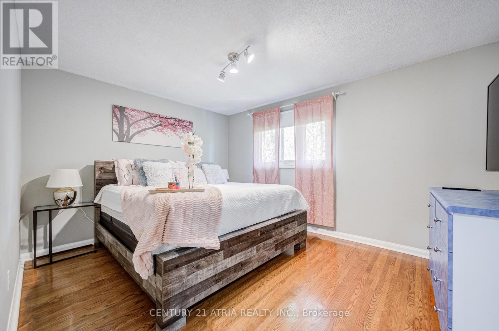 189 Louis Drive, Mississauga, Ontario  L5B 2V5 - Photo 32 - W13183642