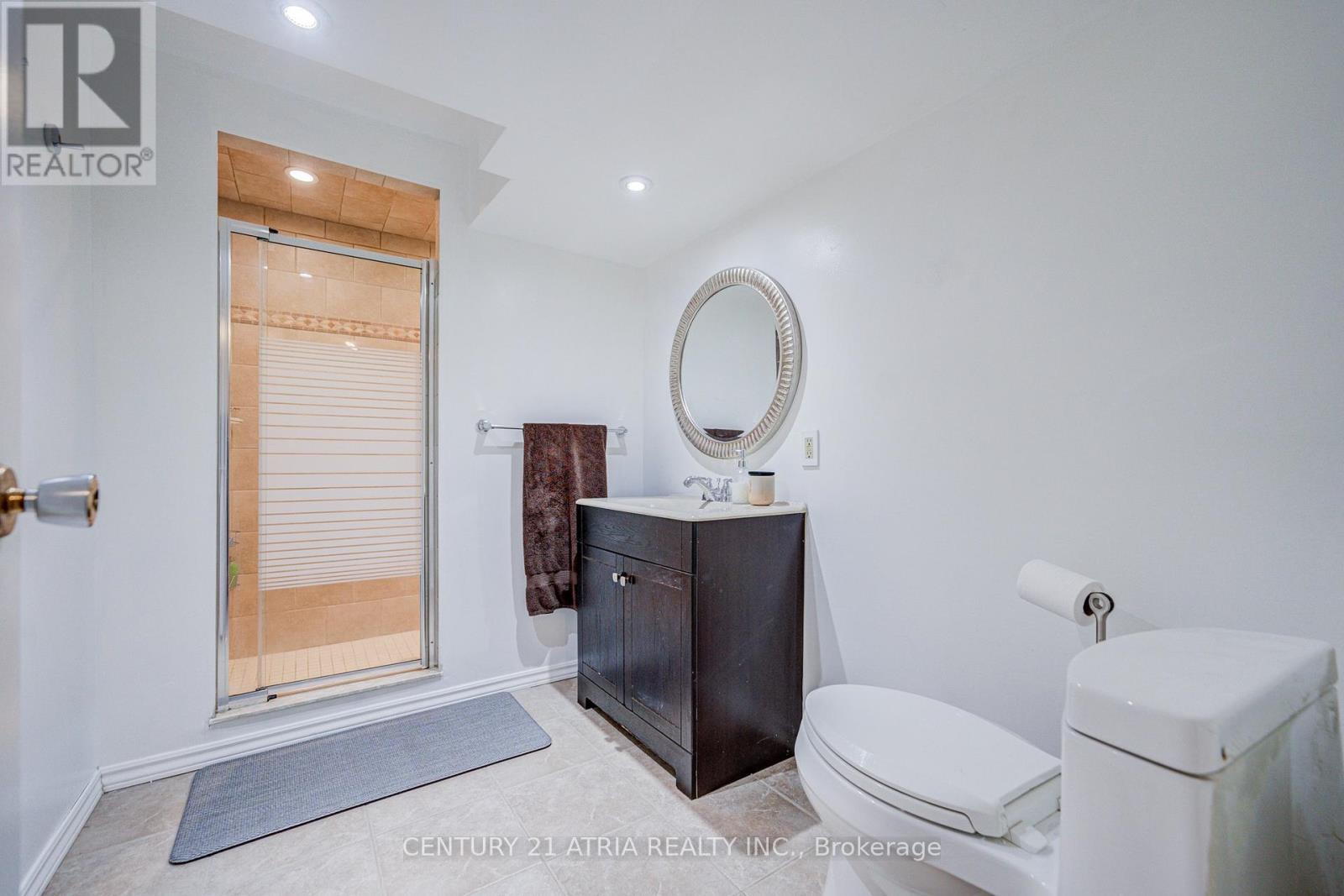 189 Louis Drive, Mississauga, Ontario  L5B 2V5 - Photo 38 - W13183642