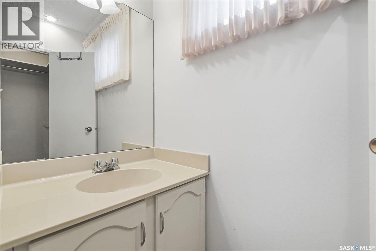 3 425 Pinehouse Drive, Saskatoon, Saskatchewan  S7K 5R2 - Photo 20 - SK037250
