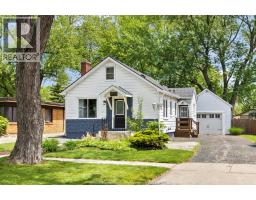 1034 HOMEDALE, Windsor, Ontario