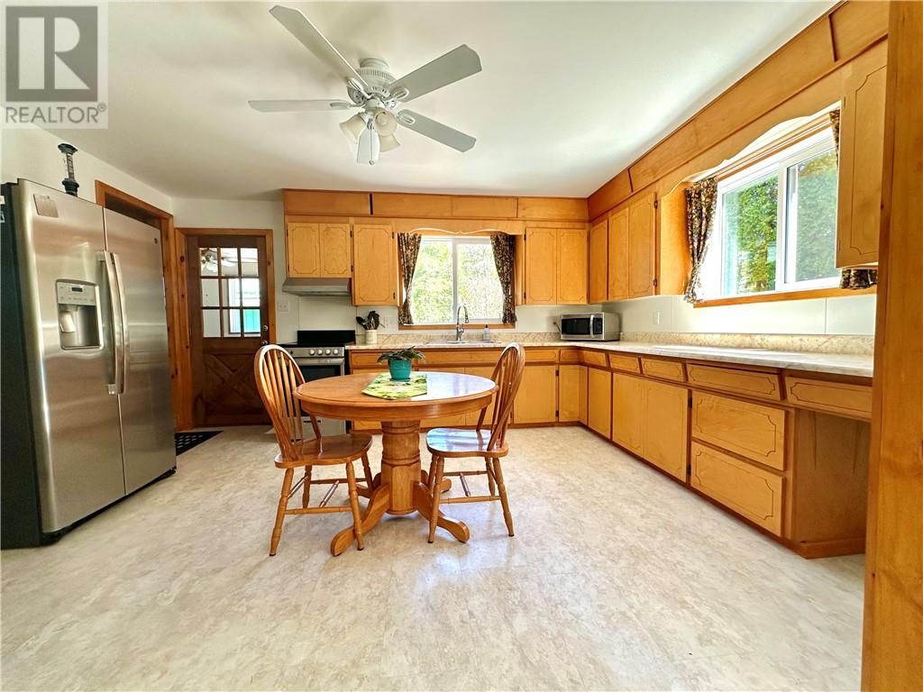 336 6th Concession Road W, Tehkummah, Ontario  P0P 2C0 - Photo 19 - 2127994