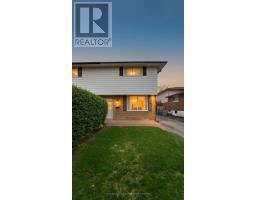 441 MAPLEWOOD DRIVE, Oshawa, Ontario
