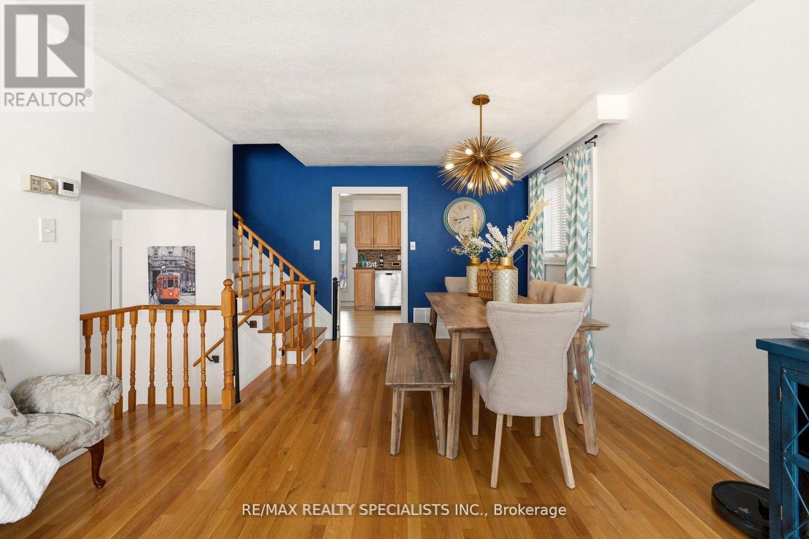377 Karen Park Crescent, Mississauga, Ontario  L5A 3C8 - Photo 8 - W13121954