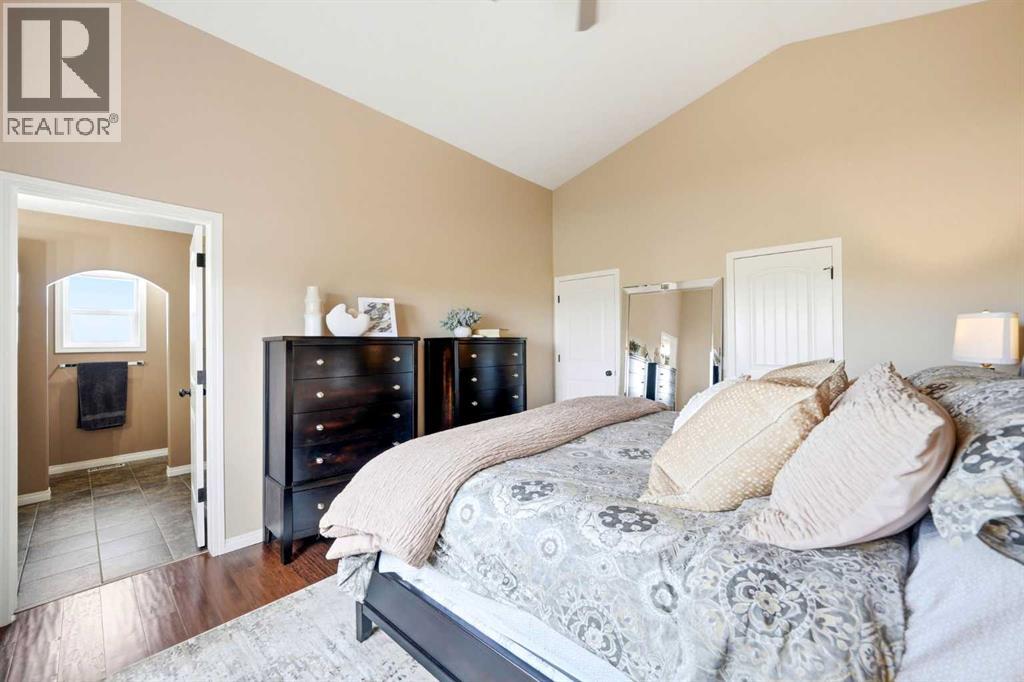 164 Hillcrest Boulevard, Strathmore, Alberta  T1P 0A3 - Photo 18 - A2313623