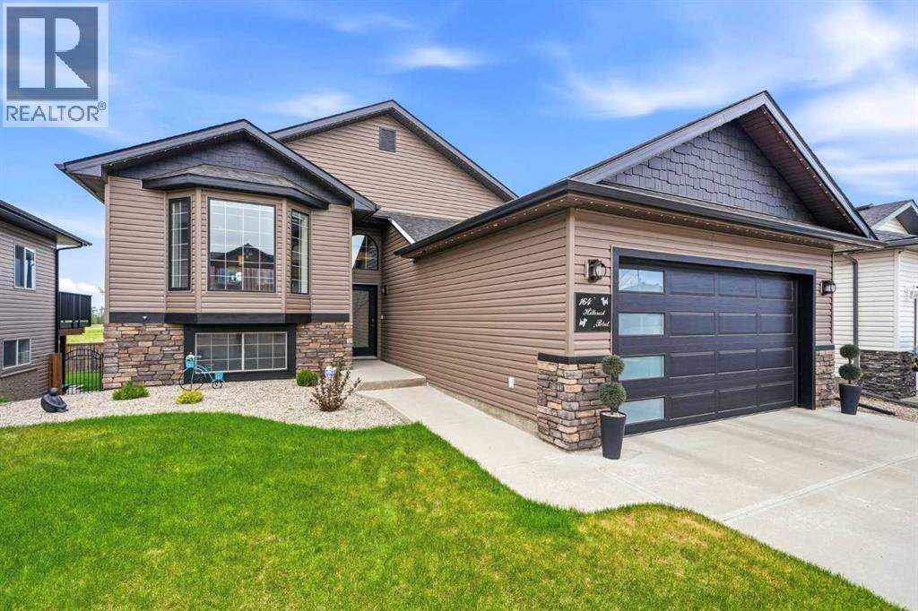 164 Hillcrest Boulevard, Strathmore, Alberta  T1P 0A3 - Photo 2 - A2313623
