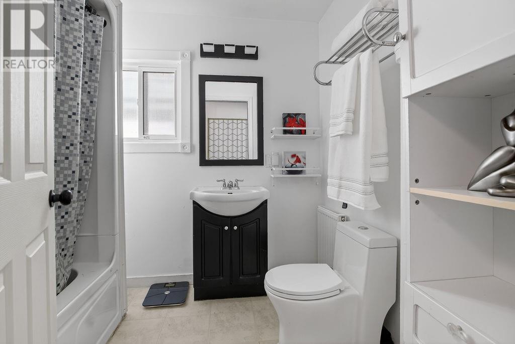32 Hanna Avenue, Capreol, Ontario  P0M 1H0 - Photo 13 - 2128083
