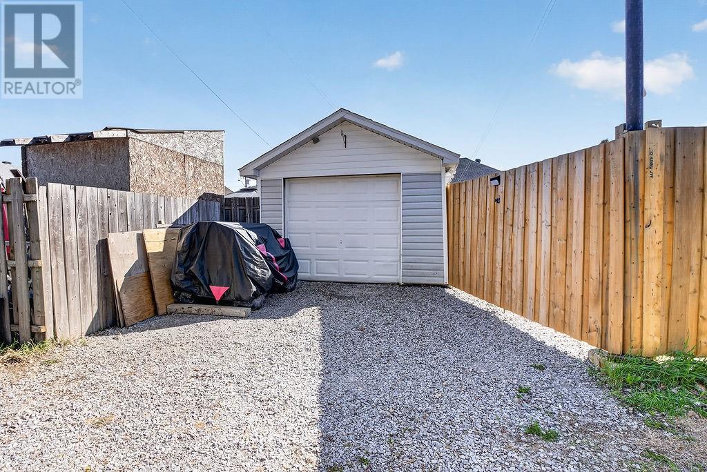 32 Hanna Avenue, Capreol, Ontario  P0M 1H0 - Photo 31 - 2128083