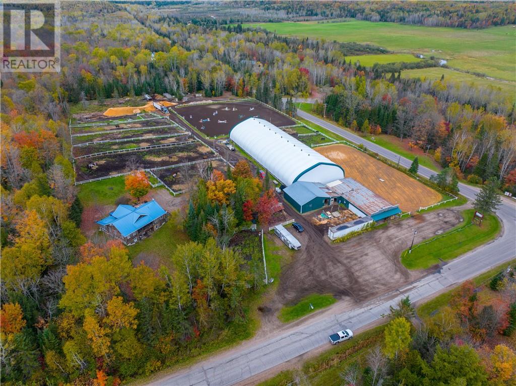 1604 Memorial Park Drive, Powassan, Ontario  P0H 1Z0 - Photo 4 - 2128077