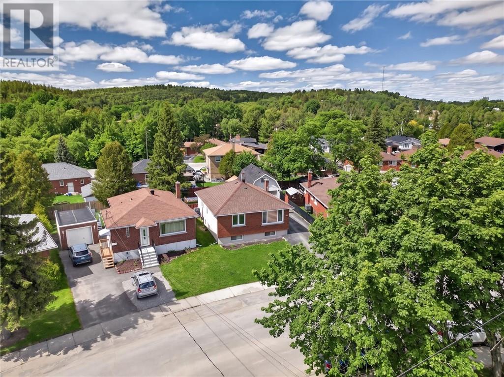 512 White Avenue, Sudbury, Ontario  P3C 2G5 - Photo 2 - 2127896