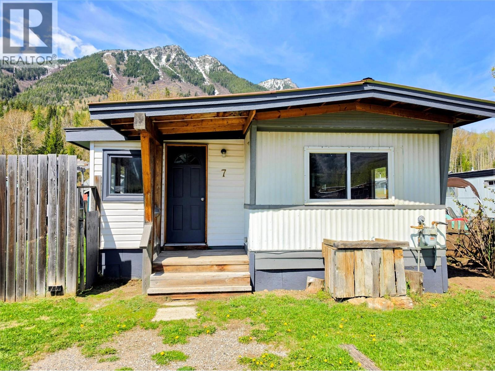 1759 Dicken Road Lot# 7, Fernie, British Columbia  V0B 1M5 - Photo 1 - 10388944