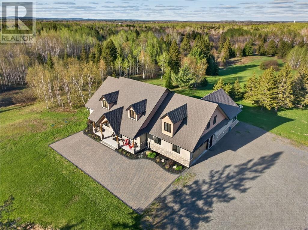 393 Montee Genereux Street, Chelmsford, Ontario  P0M 1L0 - Photo 4 - 2127701