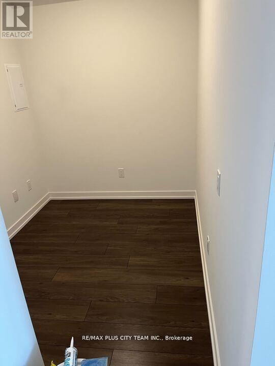 622 - 150 Logan Avenue, Toronto, Ontario  M4M 0E4 - Photo 5 - E13159954