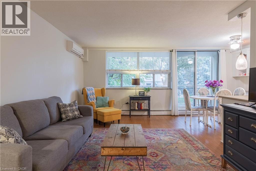 6390 Huggins Street Unit# 209, Niagara Falls, Ontario  L2J 1H1 - Photo 6 - 40833979
