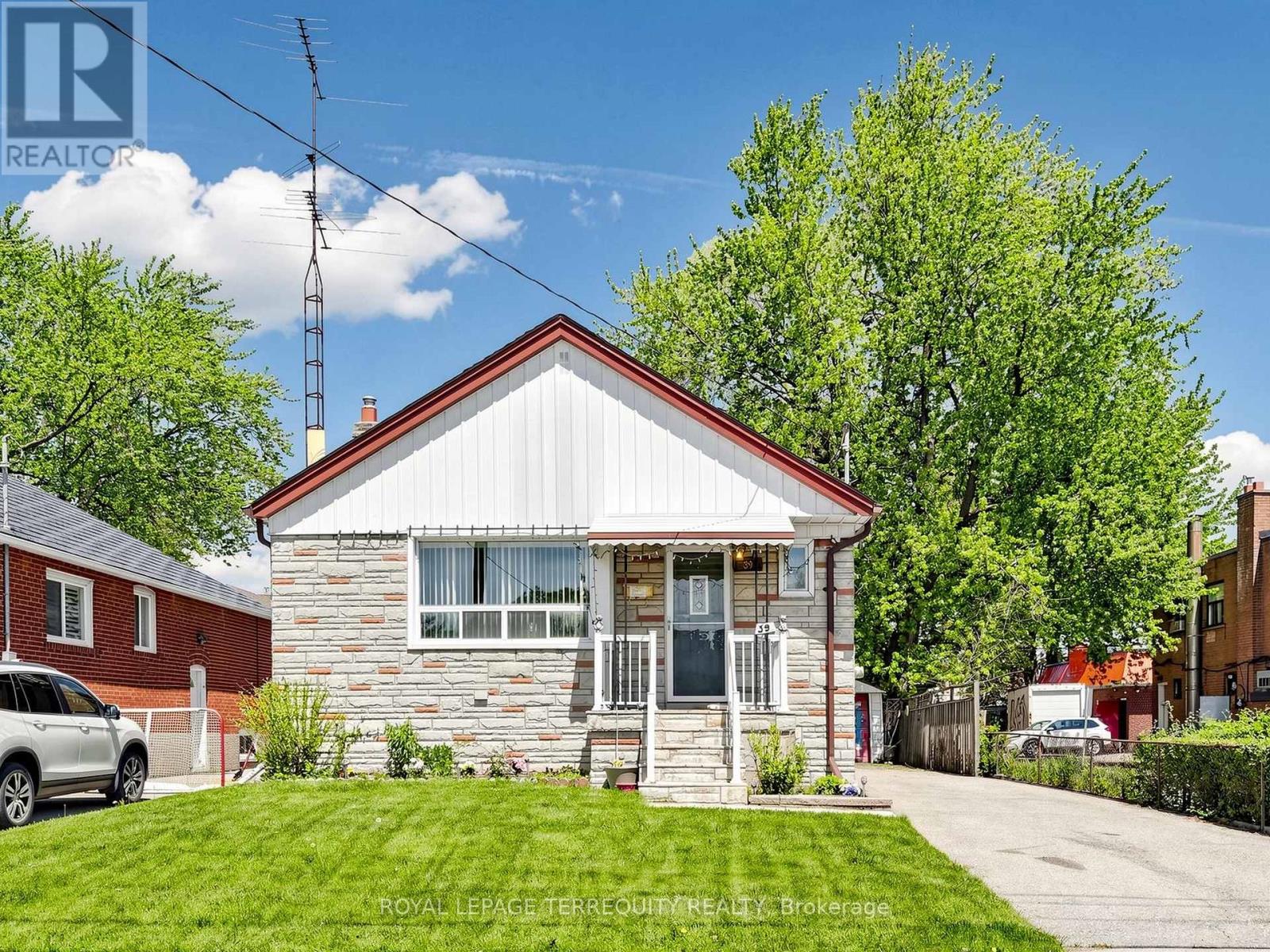 39 COULES COURT, Toronto, Ontario