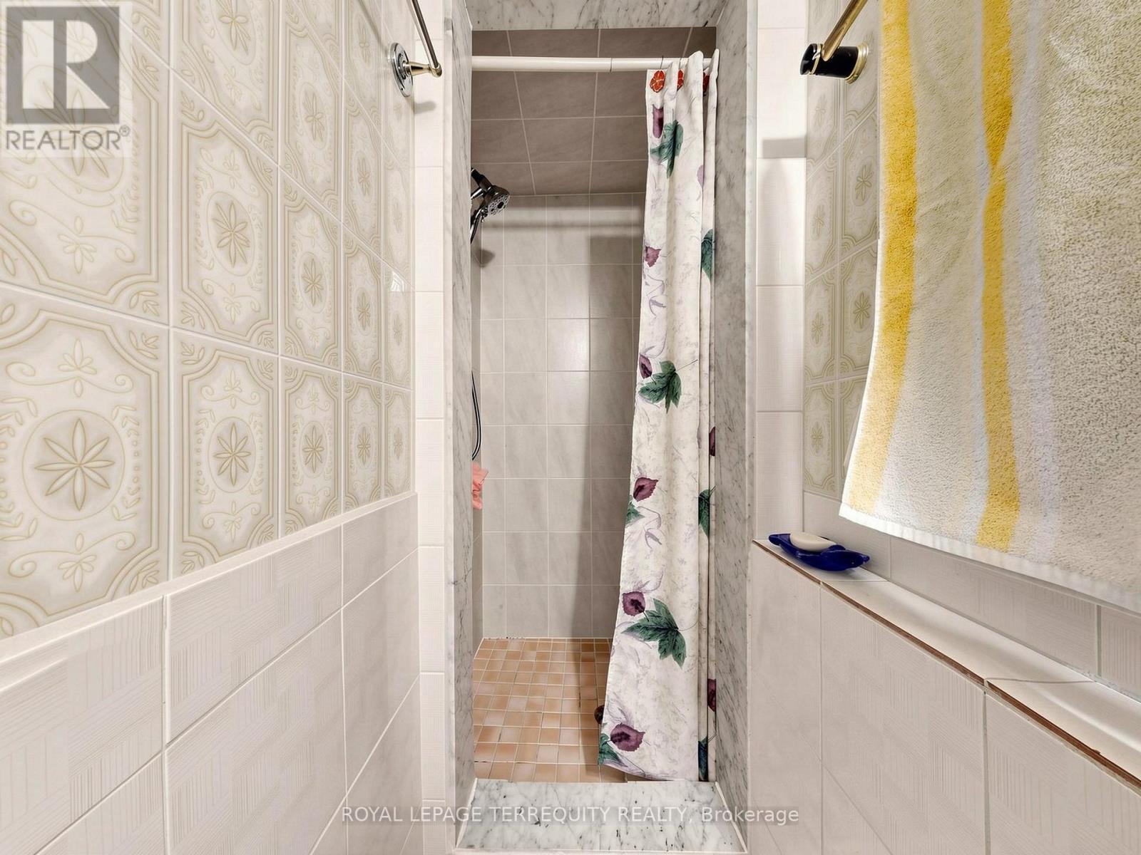 39 Coules Court, Toronto, Ontario  M8W 2N8 - Photo 32 - W13166510
