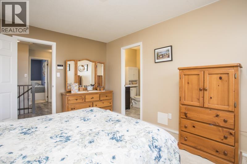 12181 Chestnut Crescent, Pitt Meadows, British Columbia  V3Y 2C8 - Photo 15 - R3120102