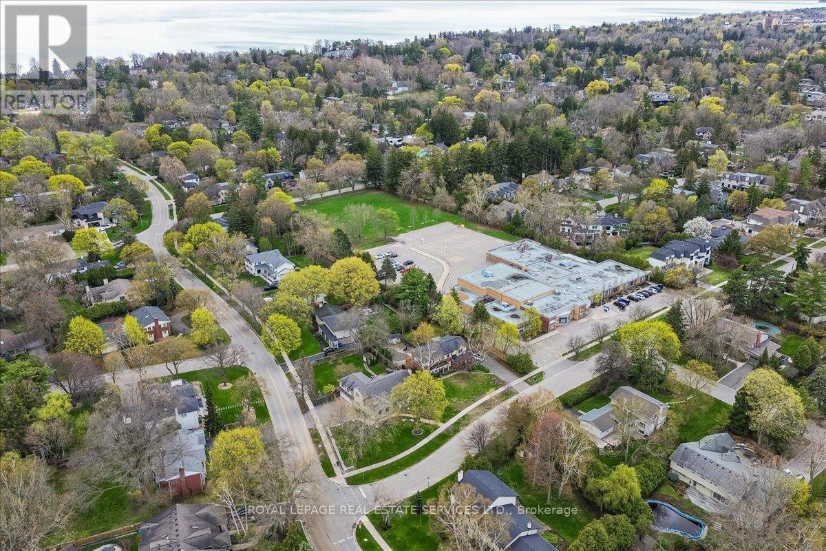 151 Wedgewood Drive, Oakville, Ontario  L6J 4R6 - Photo 36 - W13068900