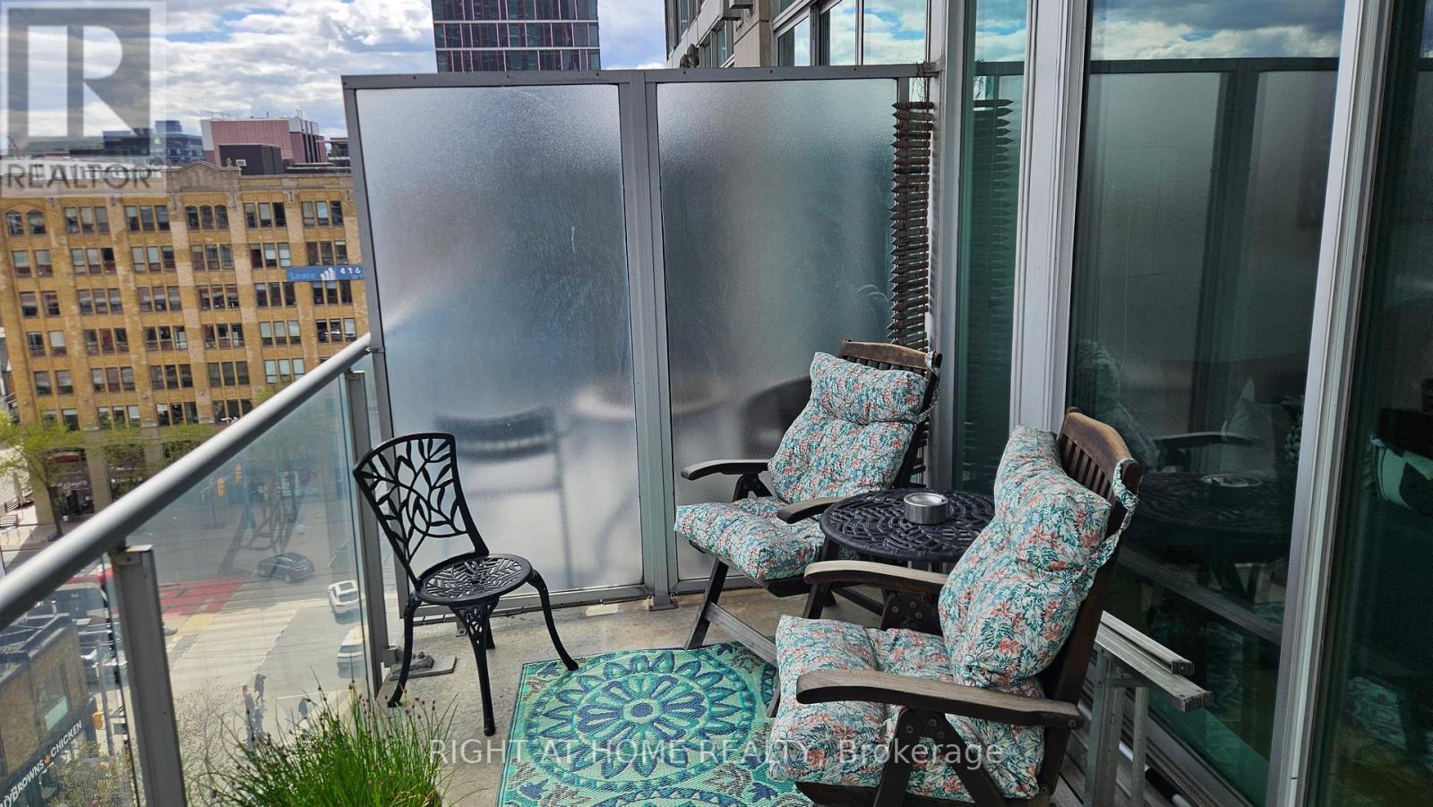 910 - 388 Richmond Avenue W, Toronto, Ontario  M5V 3P1 - Photo 24 - C13173332