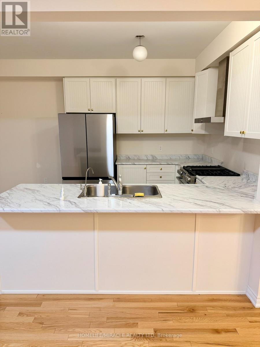 Upper Floor - 1284 Klondike Drive, Oshawa, Ontario  L1H 8L7 - Photo 4 - E13176062