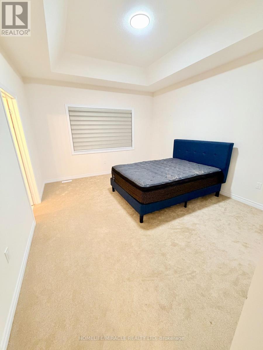 Upper Floor - 1284 Klondike Drive, Oshawa, Ontario  L1H 8L7 - Photo 7 - E13176062