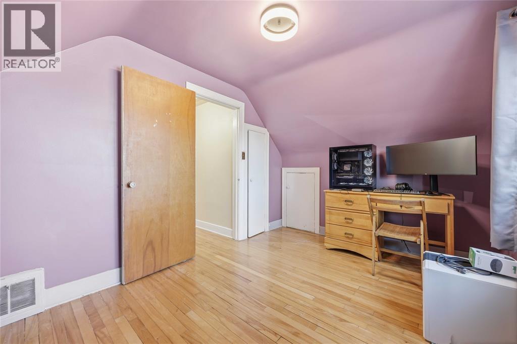 580 Indian Road North, Sarnia, Ontario  N7T 7G6 - Photo 25 - 26012202