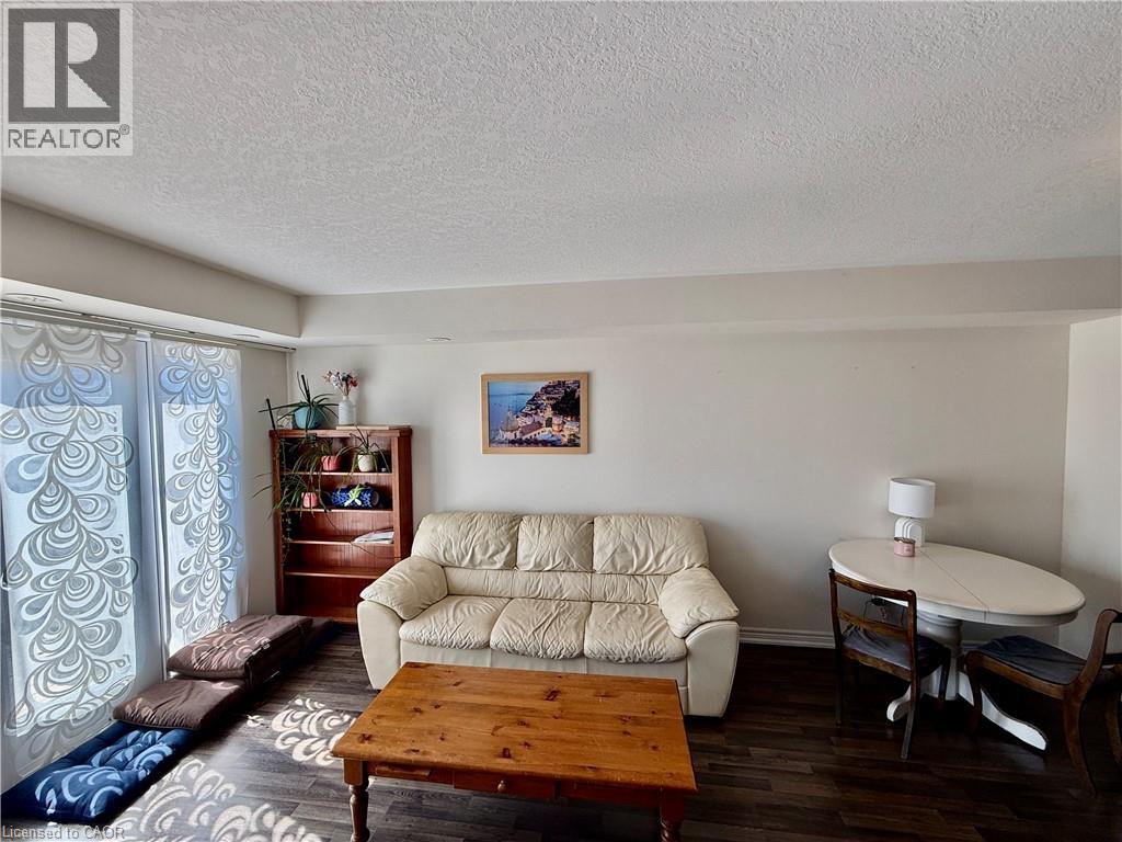 146 Watson Parkway, Guelph, Ontario  N1E 0P6 - Photo 8 - 40833959